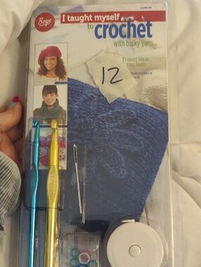Boye Blue Crochet Kit with Bulky Yarn